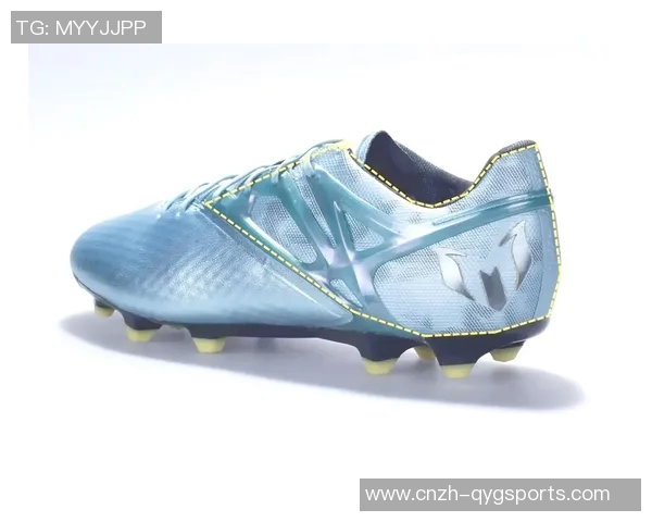 提升球技的利器adidas足球鞋助你在赛场上闪耀全场